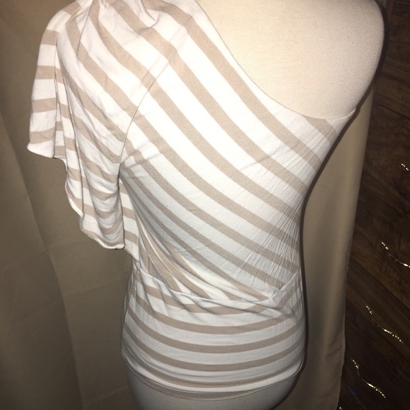 White House Black Market One Shoulder Top - Picture 4 of 7